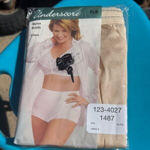 NOS Vintage Beige Silky Nylon Panties Sz XL 8
Oldstock 3 pr Briefs